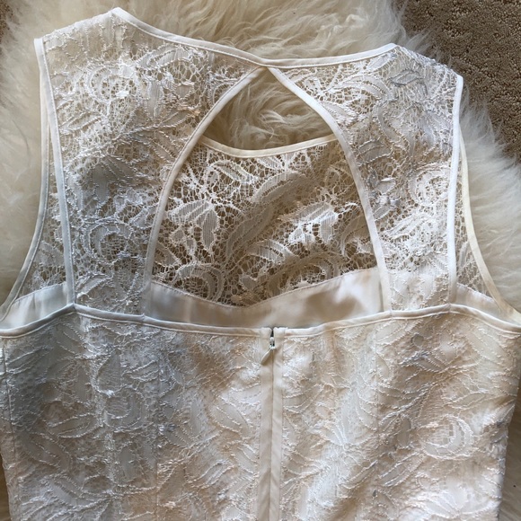 BCBG MAX & CLEO White Lace Dress, sz. 8 - Picture 3 of 7